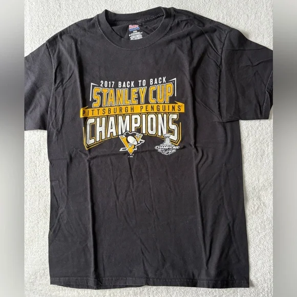 Pittsburgh Penguins 2016 2017 Stanley Cup Champions T-Shirts Bundle. Sz Large - Picture 6 of 6